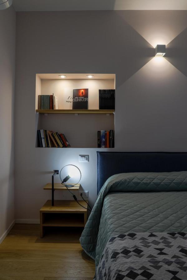 Отель Bed&Book Матера Экстерьер фото
